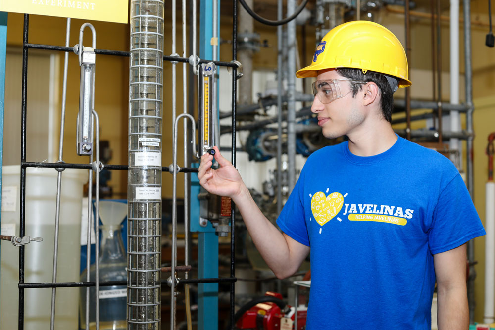 student working in a industrial engineering lab