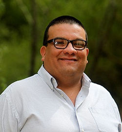 Dr. Humberto Perotto