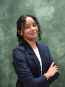 Victoria Crespo Guenard's Headshot