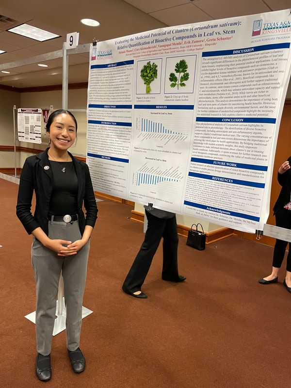 Melanie Munoz Undergrad Research Day
