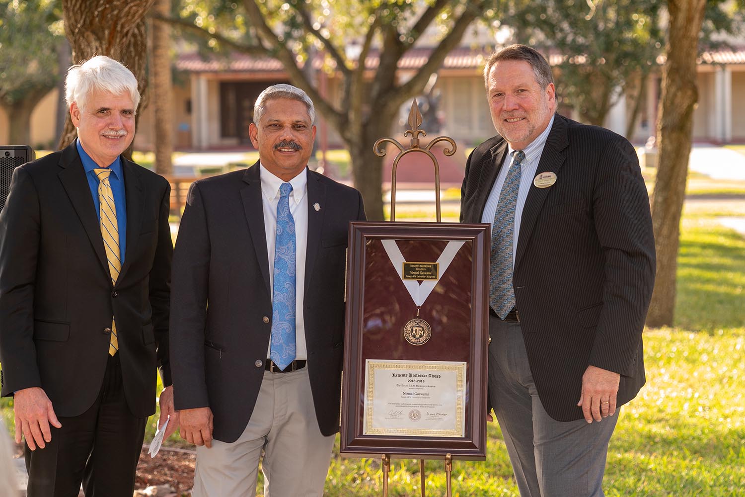 Regents Prof Awards Spring 2022 photo #8